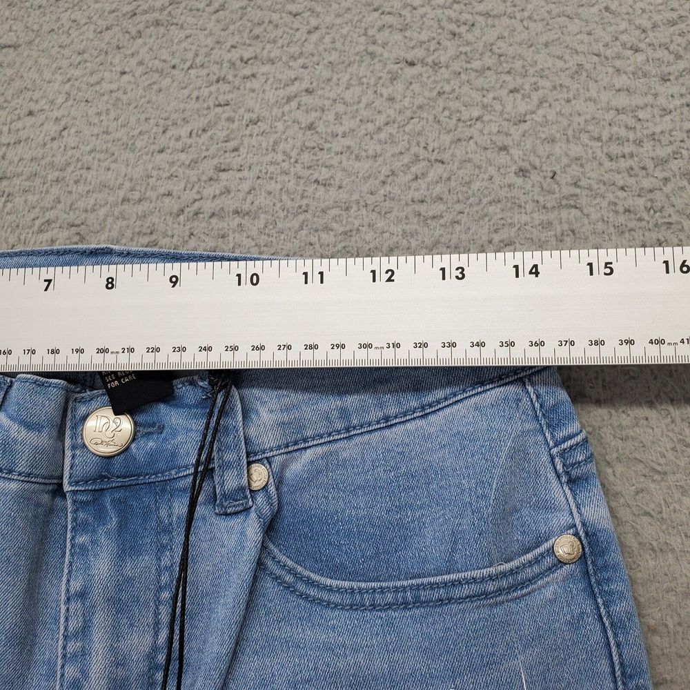 DG2 by Diane Gilman Jeans Women 6T Multi Flower Embroidered Patches Straight Leg - Picture 5 of 9